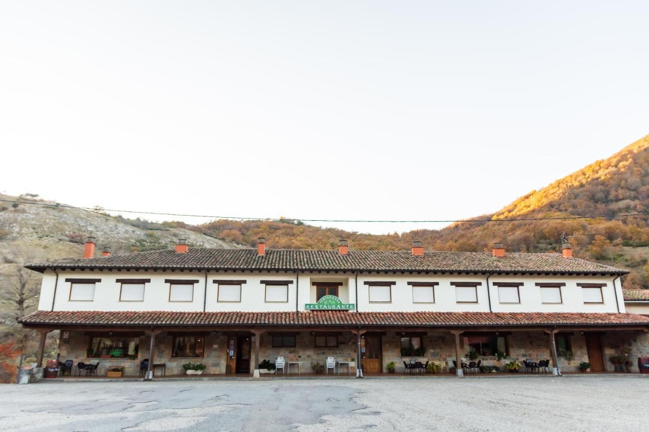 Hostal Restaurante Ventasierra Valdore Exterior photo